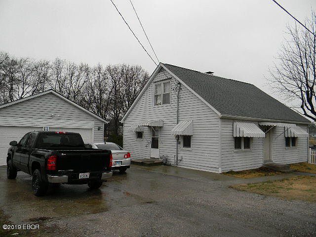 1st image of 305 N Gordon St