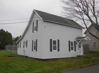 3933 W B St, Loretto, MI 49852