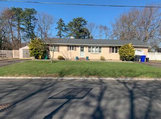 227 Cottonwood Dr, Brick, NJ