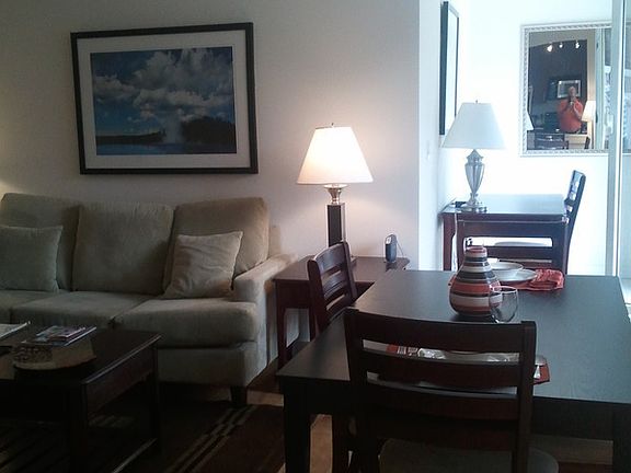 4th image of 310 W 53rd St APT 4D