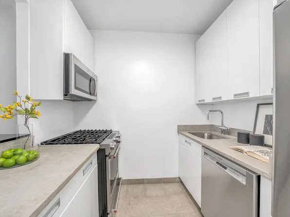 99 John Street image 3 of 19