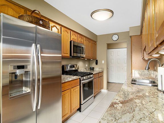 5th image of 3350 N Carriageway Dr Unit 319