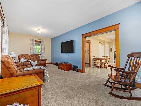 3rd image of 1239 County Road 28