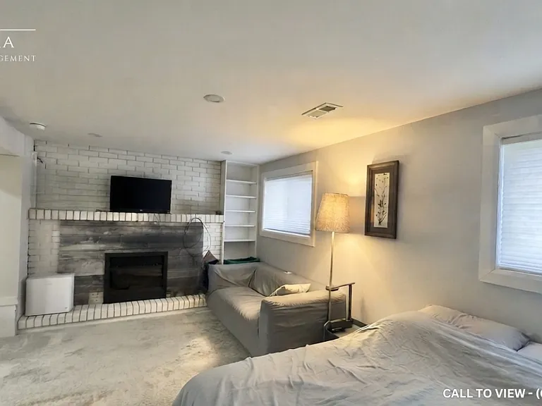 8 Banff Dr #2 — Photo 1