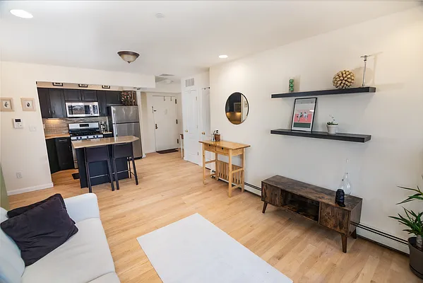 Sold by Owner | media 10