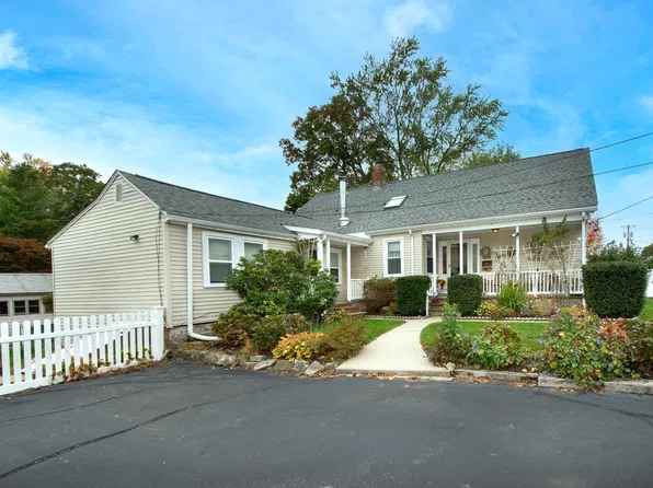 112 Arlington St, Rockland, MA 02370