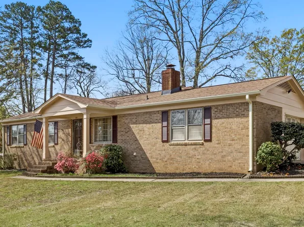 305 Vine Hill Rd, Greenville, SC 29607