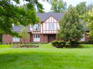 4 Little Creek Ln, Cincinnati, OH 45246
