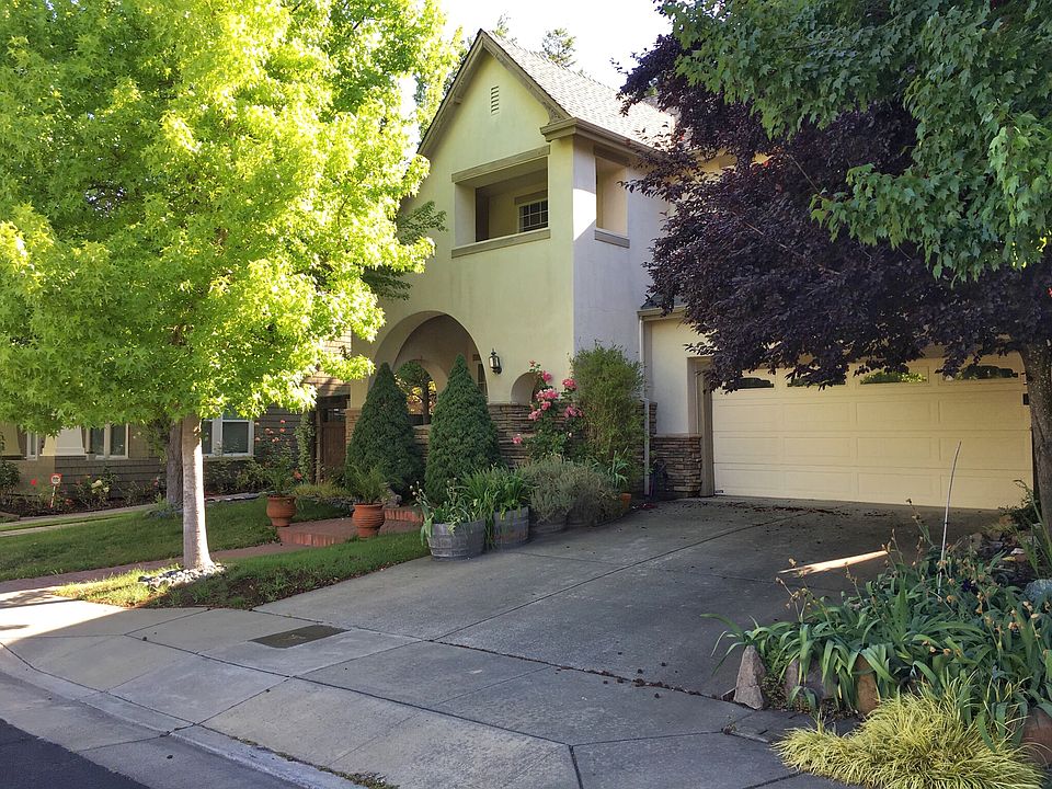 1st image of 1702 Latigo Ln