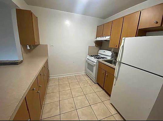 3rd image of 34-35 76th St #4F