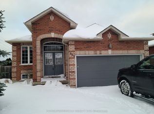 260 Stanley St, Barrie, ON L4M 6Y2