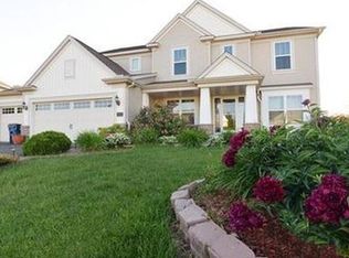 3914 Whitetail Dr, Shakopee, MN 55379