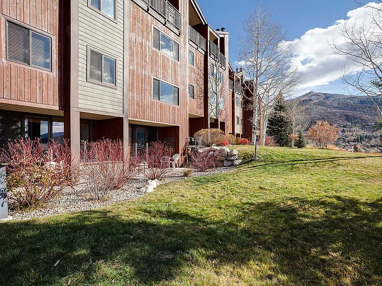 2130 Mount Werner Cir #3307 — Photo 16
