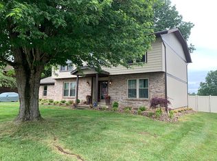 57 Sherwood Cir, Hurricane, WV 25526