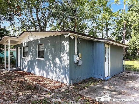 2nd image of 4129 Leonard Cir E