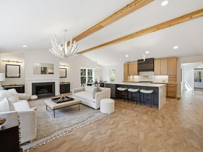 4005 Quail Hollow Dr, Raleigh, NC, 27609