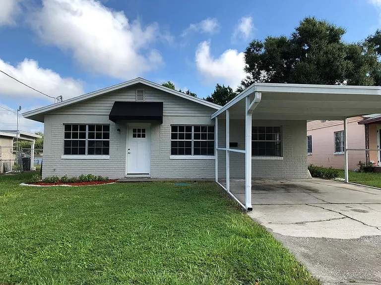 717 Alton Ave — Photo 3