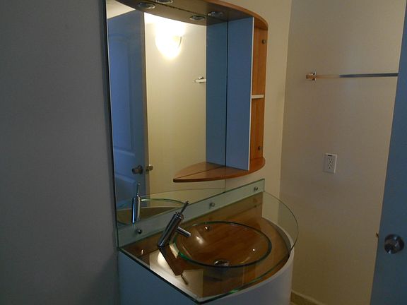 5th image of 1135 92nd St APT 6