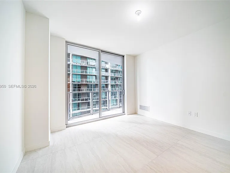 77 SE 5th St #2908 — Photo 46
