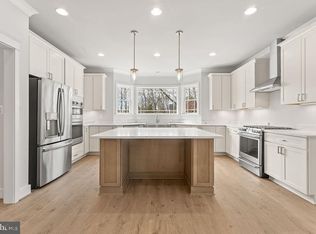 5903 Copper Mill Dr, Fredericksburg, VA 22407