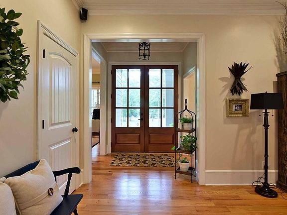 3rd image of 163 Covey Cove Dr