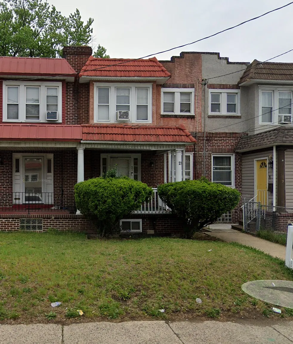 21 Terrace Ave - Unit 1 — Photo 1