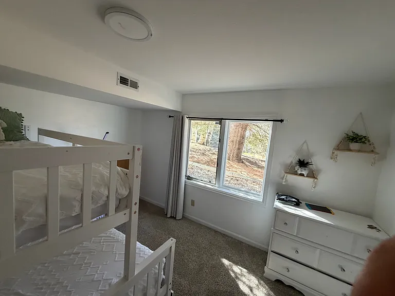 880 Homestead Dr — Photo 32