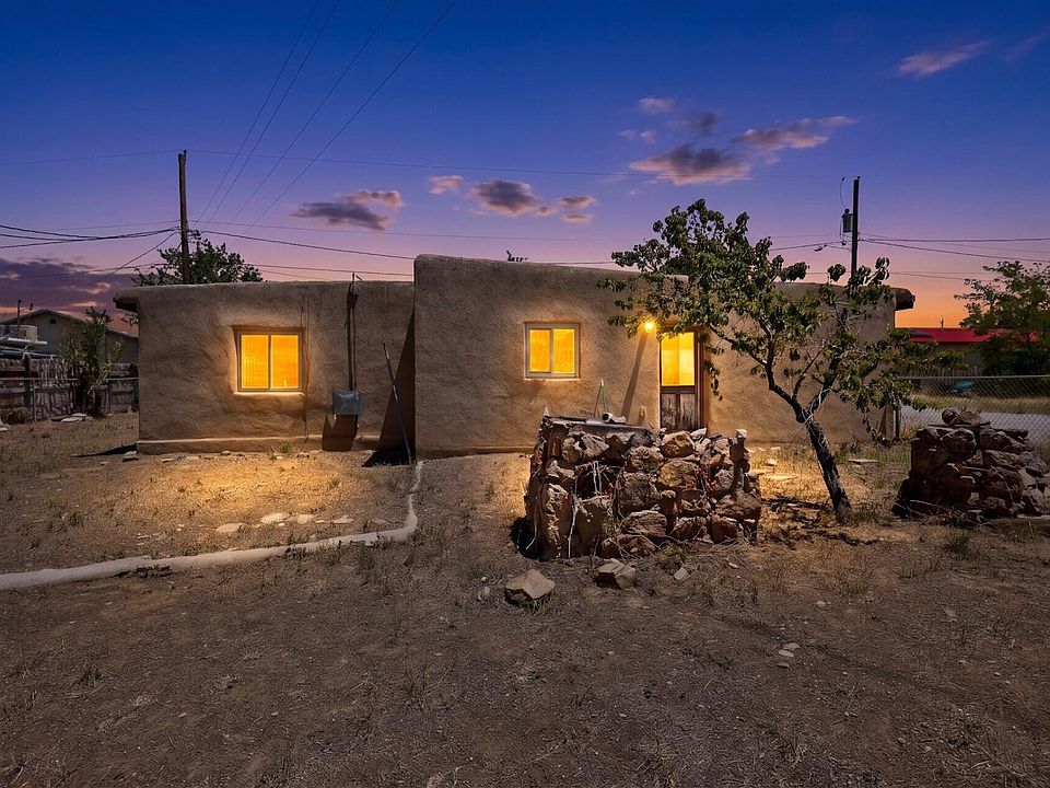 1st image of 730 Camino Porvenir