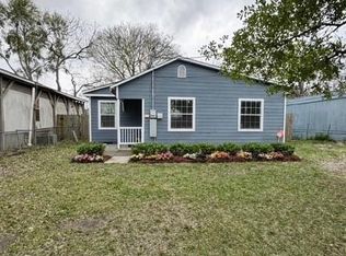 1405 Rice St, Alvin, TX 77511