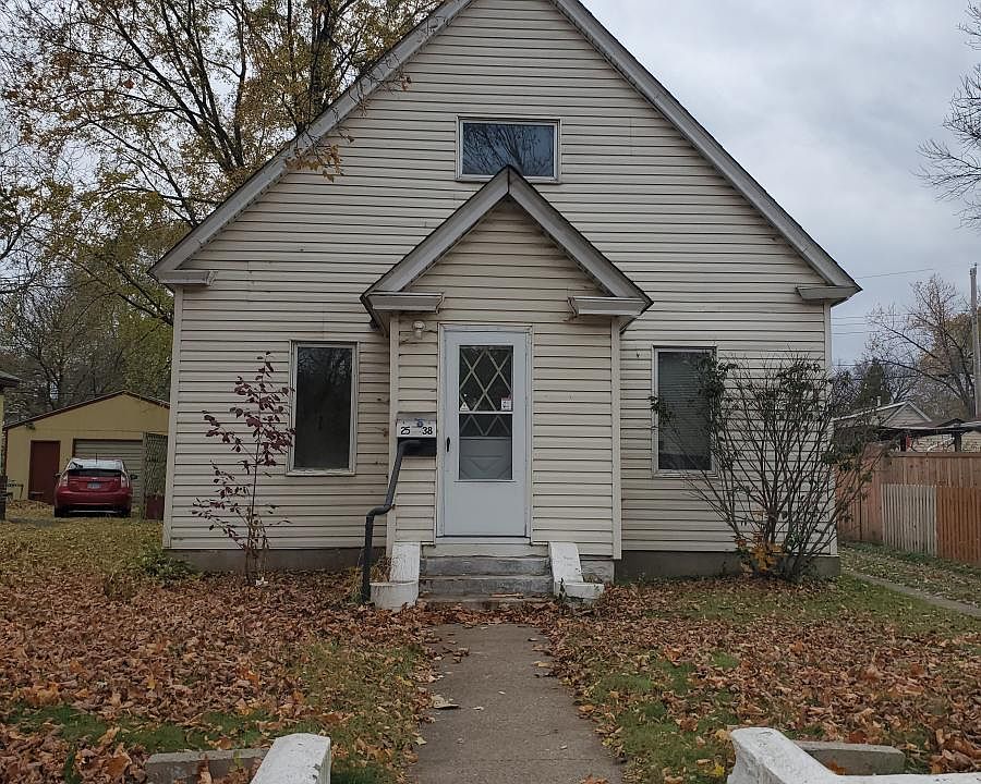 1st image of 2538 Madison St NE