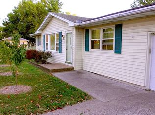 118 Briar Ln, Tipton, MO 65081