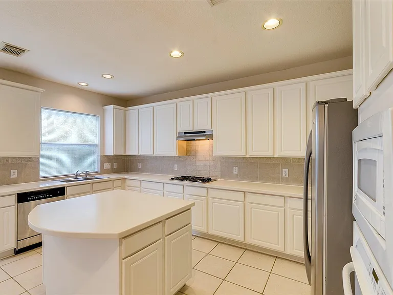 4019 Angel Springs Dr — Photo 18