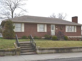 118 Castle Hts, Harrodsburg, KY 40330