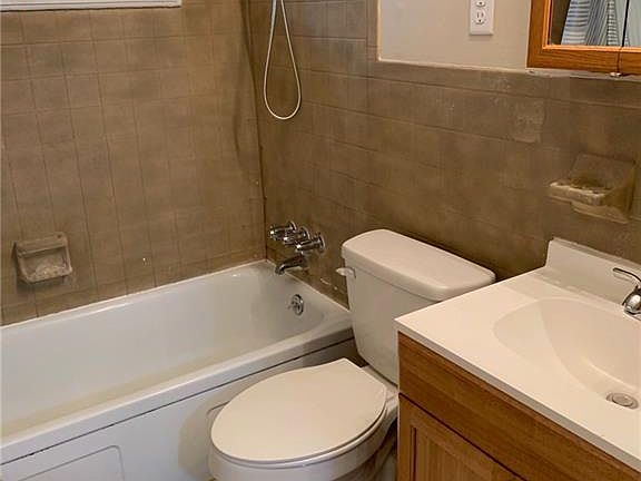 3rd image of 5617 Leibold Dr