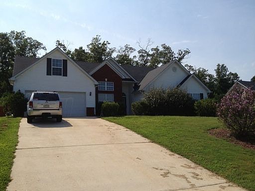 2nd image of 260 Hugh Dr