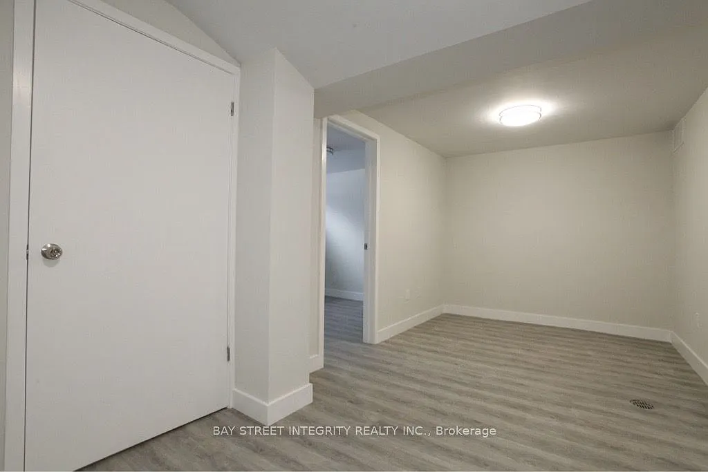 2 bed, $1,750 — Photo 4