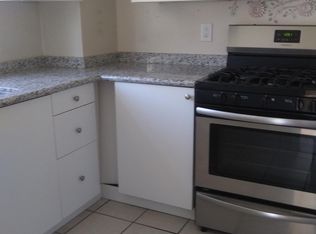 701 5th Ave FLOOR 2, Coraopolis, PA 15108