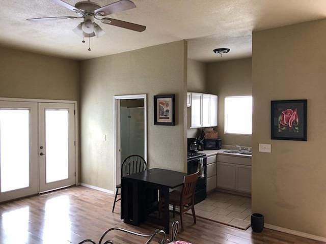 1st image of 507 Queen Anne Ct #1