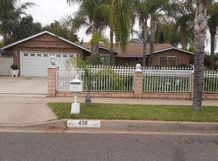430 W Easton St, Rialto, CA 92376
