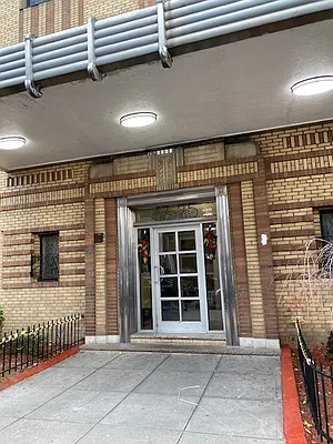 Rented by BSRG Realty | media 12