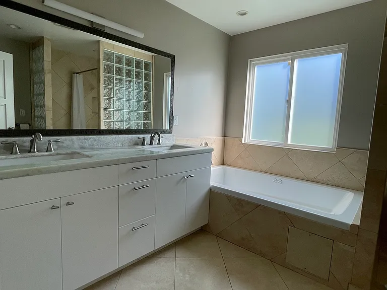 26330 Delos Dr — Photo 68