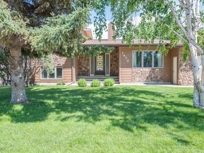 1472 13th St W, Dickinson, ND, 58601