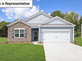 107 Scotsway Ct, Troutman, NC 28166