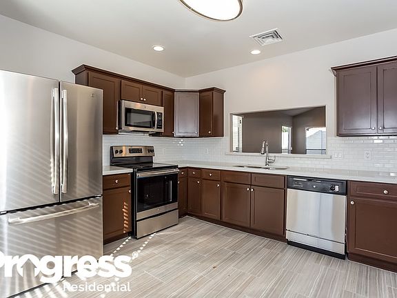 5th image of 3458 W Frankfurt Dr