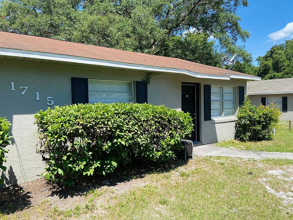 1st image of 1715 Birchwood Cir APT 2
