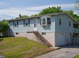 29 Laurel Ave, Birdsboro, PA 19508