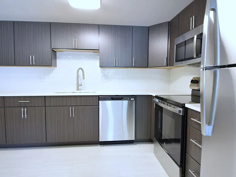 Woodland Reserve Apartments — Photo 57