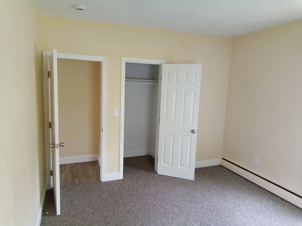 Closet in bedroom