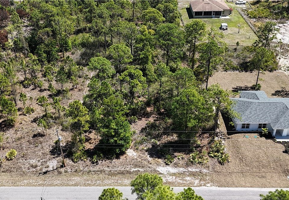 1st image of 904 Clark Ave