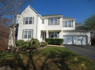38 Honeyman Rd, Basking Ridge, NJ 07920